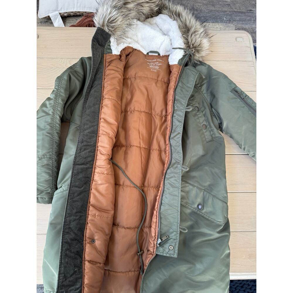 Women’s Small American Eagle Olive Green Winter Coat Parka Long Jacket Fur Hood - Picture 4 of 7